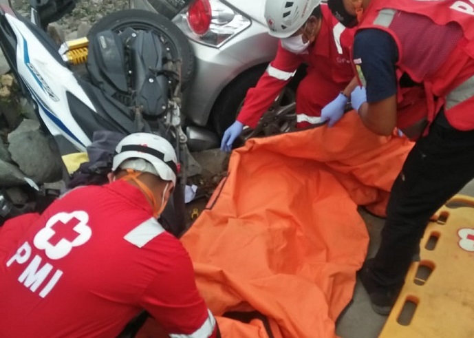 Warga Kutawaluya Kecelakaan Maut di Jalan Syech Quro Karawang