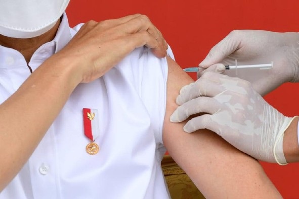 5 Pekan Karawang Zona Merah, Kenapa Belum Dapat Vaksin COVID-19?