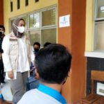 Vaksinasi Pelajar Capai 90 Persen, PTM SMA-SMK di Karawang Siap Digelar