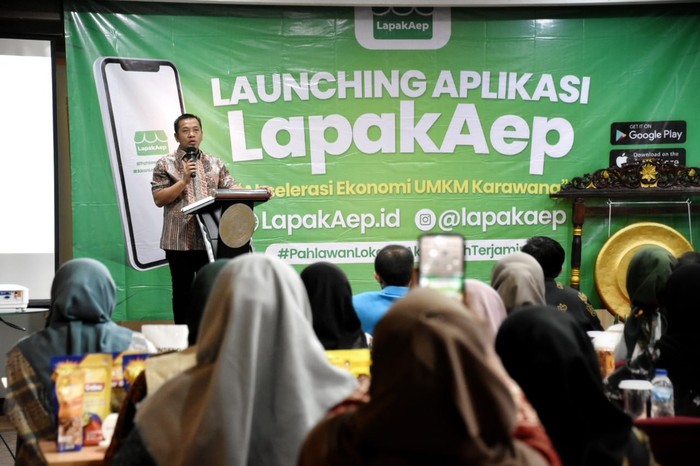 Dorong Geliat UMKM Karawang, Plt Bupati Launching Aplikasi LapakAep